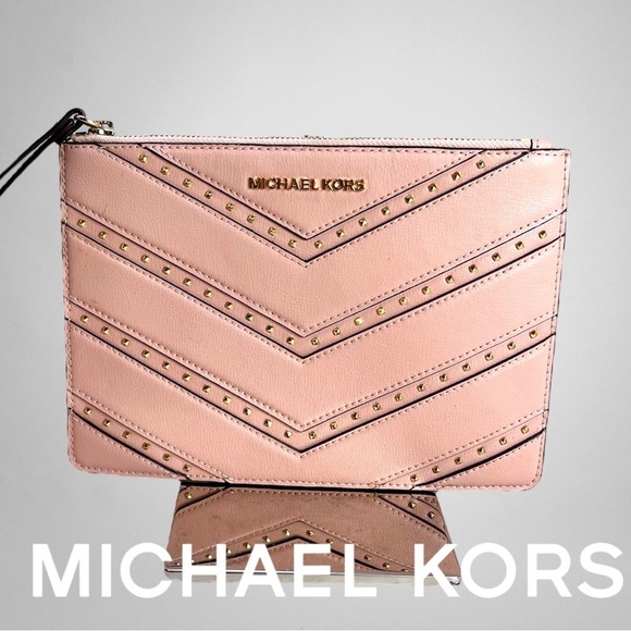 Michael Kors Zip Clutch XL Wristlet -Leather Blush Pink - Picture 1 of 7